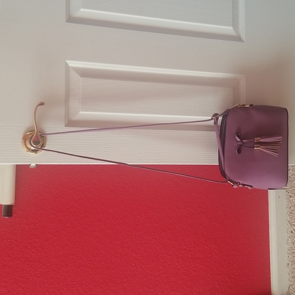 Handbag - Picture 7 of 7